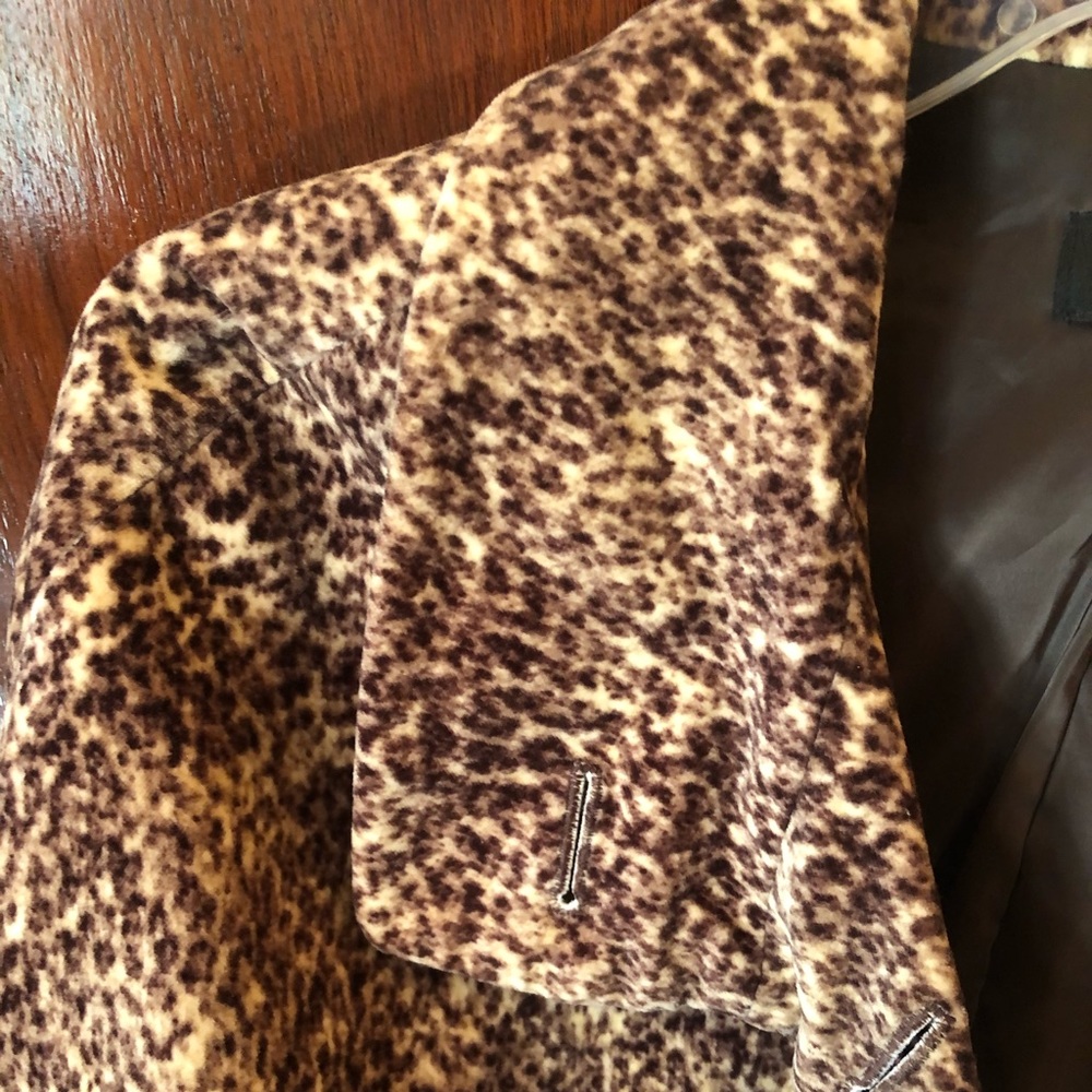 Leopard Print Jacket - image 3
